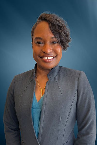 TeamPortraits_LisaBroom-Crawford446x600rv1 TeamPortraits_LisaBroom-Crawford446x600rv1